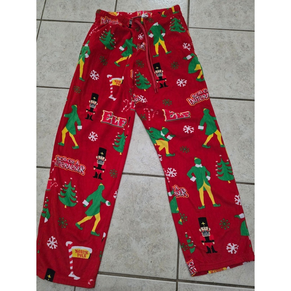 The elf women‎ pajamas